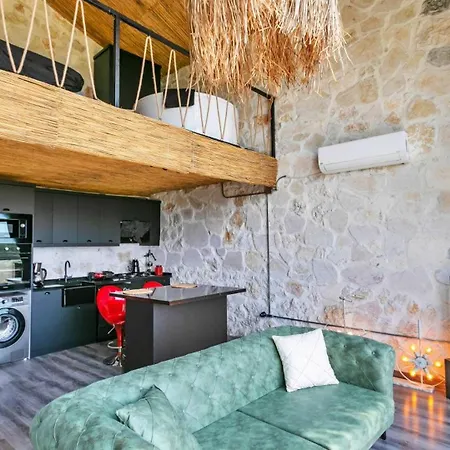 Saklikent 1 Bedroom 3496 Villa Fethiye